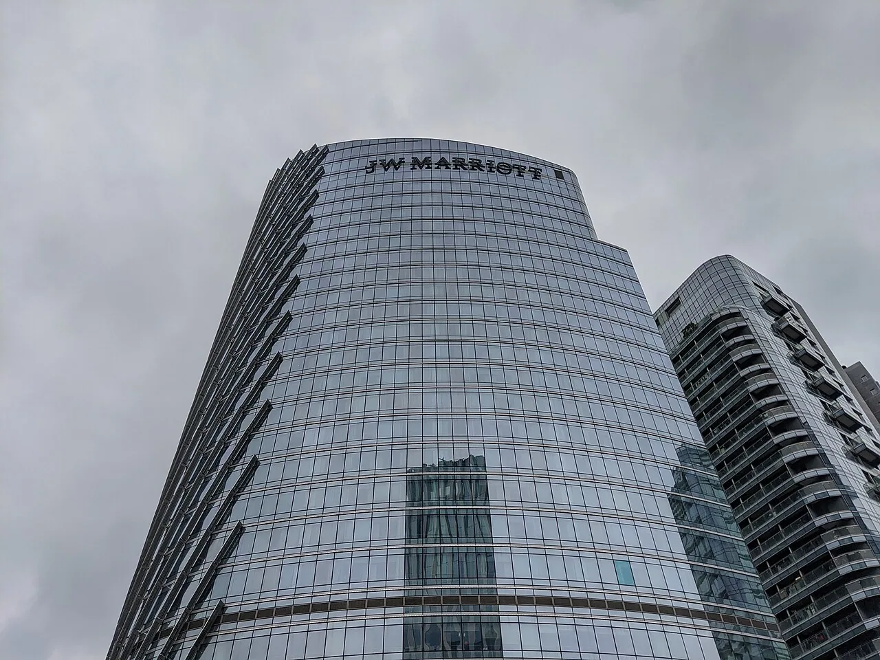 JW Marriott Hotel Shenzhen Bao’an seen from the waterfront side