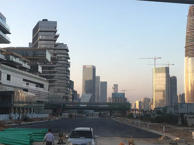 Residential towers at One Shenzhen Bay